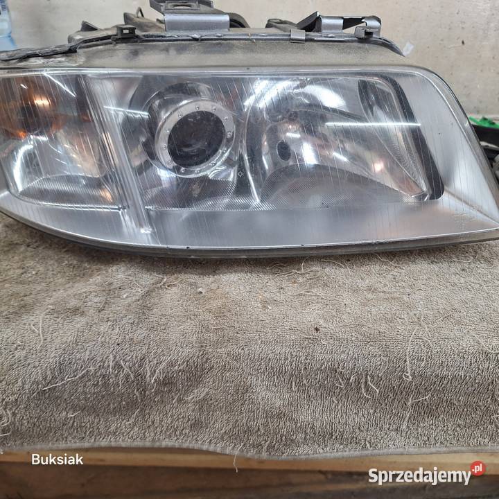 Lampa przednia lewa Audi A6c5 z 1999r