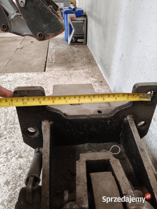 Zaczep automatyczny hitch i piton fix Case Radzyń Podlaski