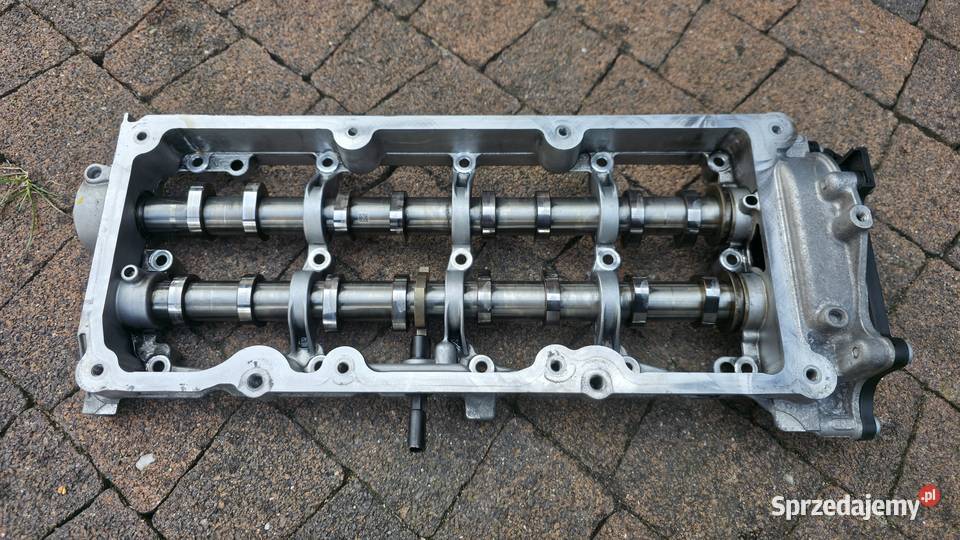 05l 103 308 T pół głowica z wałkami rozrządu Góra
