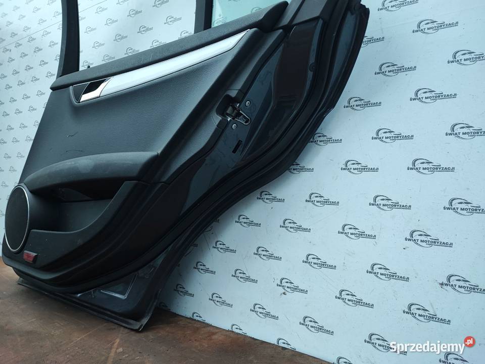 MERCEDES W204 07r drzwi prawe tył Kielce