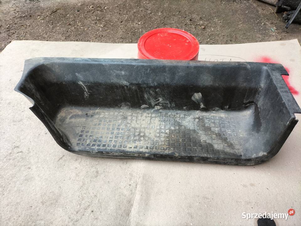 TRANSPORTER T4 701863735A STOPIEŃ OSŁONA PROGU Kamień-Kolonia