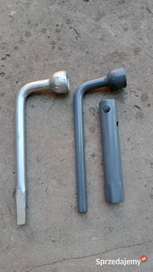 Skrzynka narzędziowa orginalna Fiat 125p126p Leszno