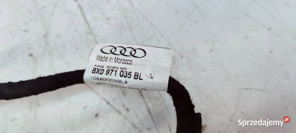 WIĄZKA BOCZKA DRZWI LEWY PRZÓD AUDI A1 8X