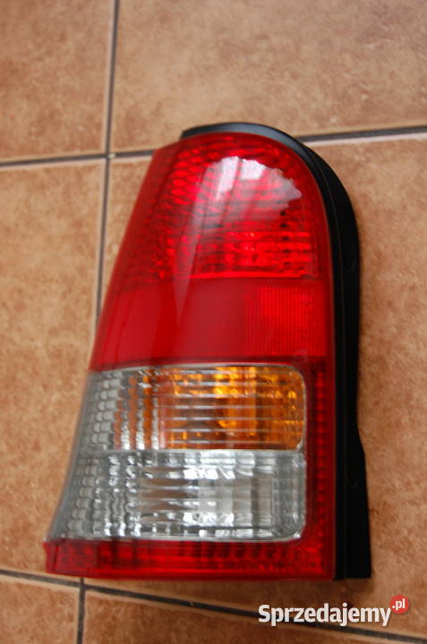 NOWA TYLNA LAMPA DAEWOO NEXIA Będzin