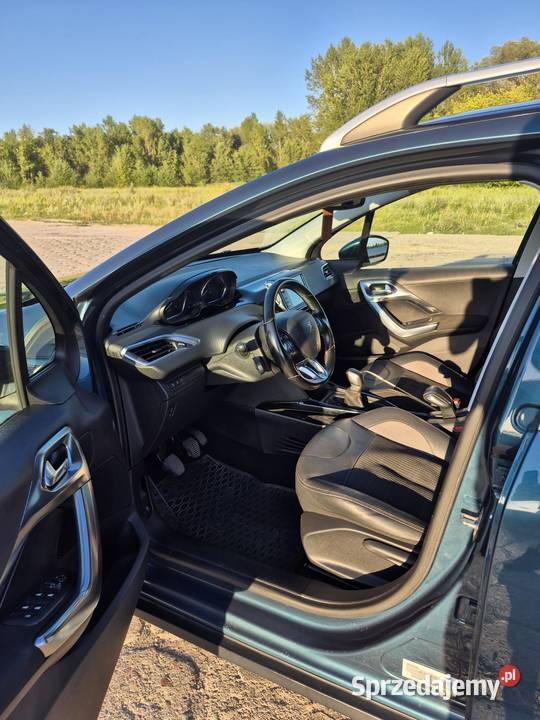 Peugeot 2008 16 BlueHDi 2016 SS Style opony