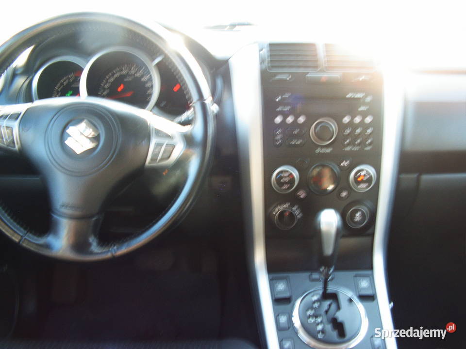 Suzuki Grand Vitara 24 Etylina Gaz 2012 r elektryczne szyby Września sprzedam