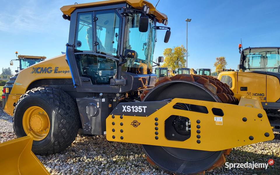 Walec drogowy okołkowany XCMG XS135T Katowice