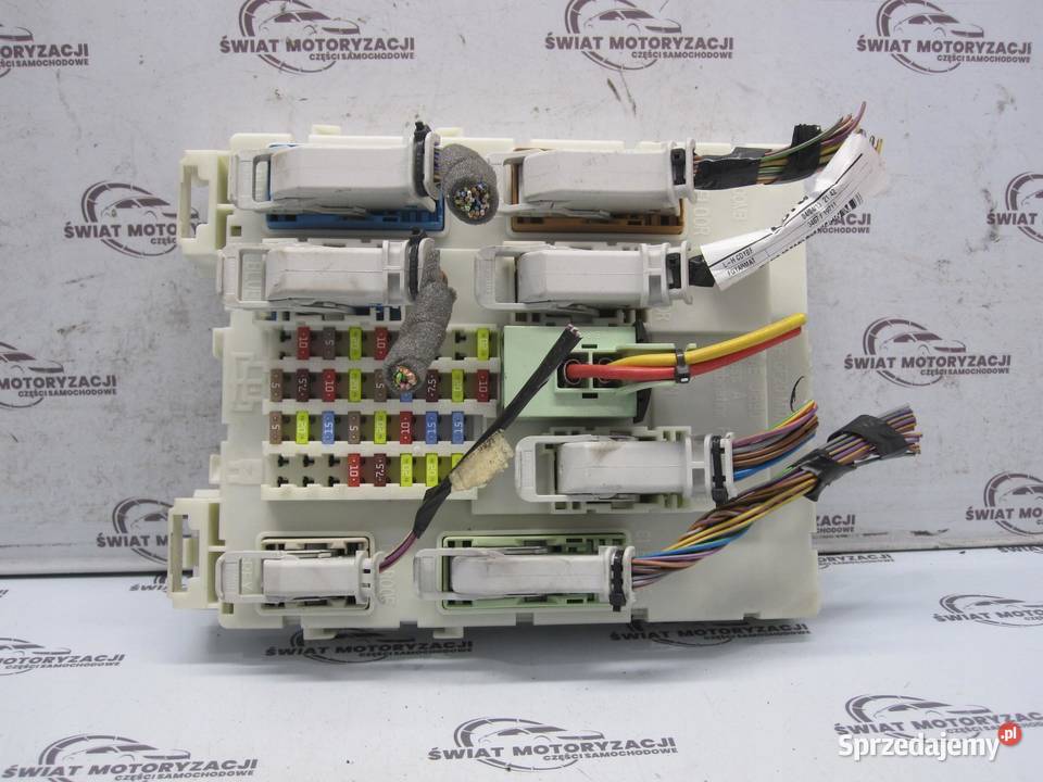 FORD FOCUS MK3 III 13r skrzynka bezpieczników świętokrzyskie sprzedam