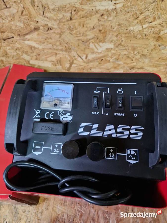 PROSTOWNIK Z ROZRUCHEM CLASS 430 LCD 40400Ah z Głogowa