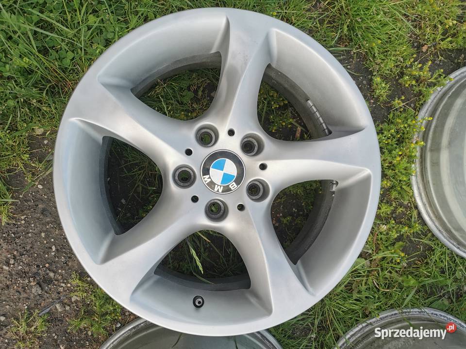 Felgi 17 5x120 styling 230 8j Średnica 17" Gniezno