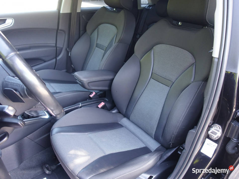 Audi A1 Sportback 16D Klimatronik Navi Alu immobilizer sprzedam