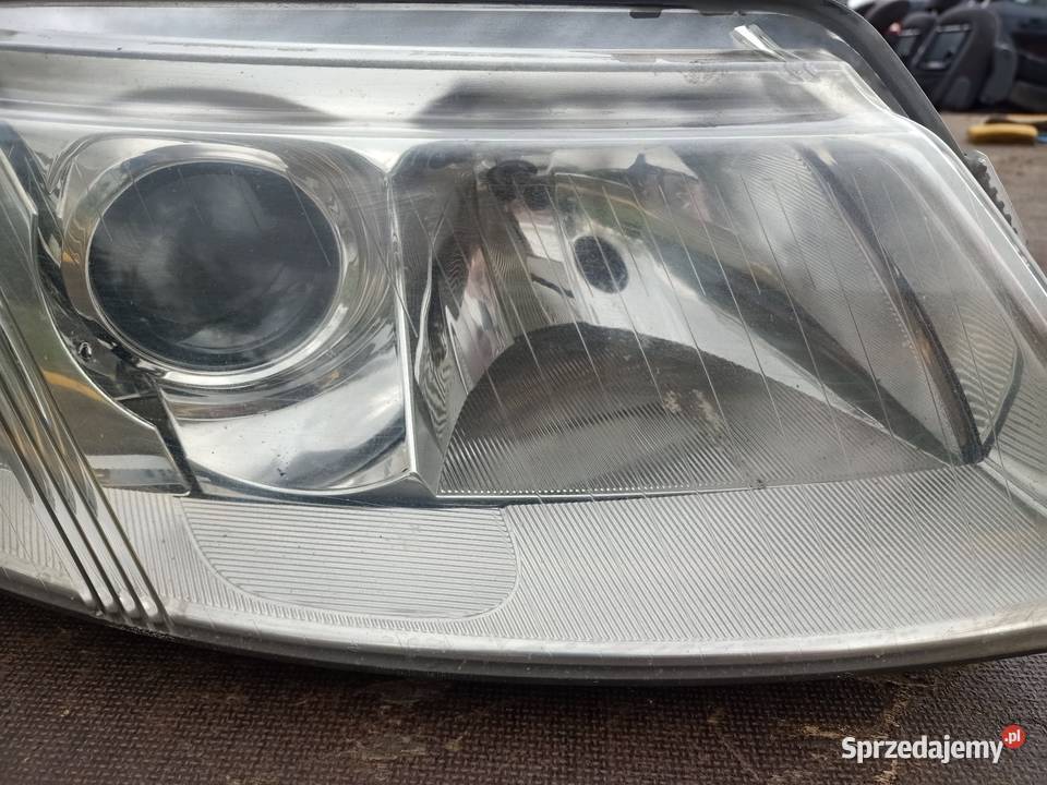 Lampa przednia przód prawa Saab 93 II EU Szczecin