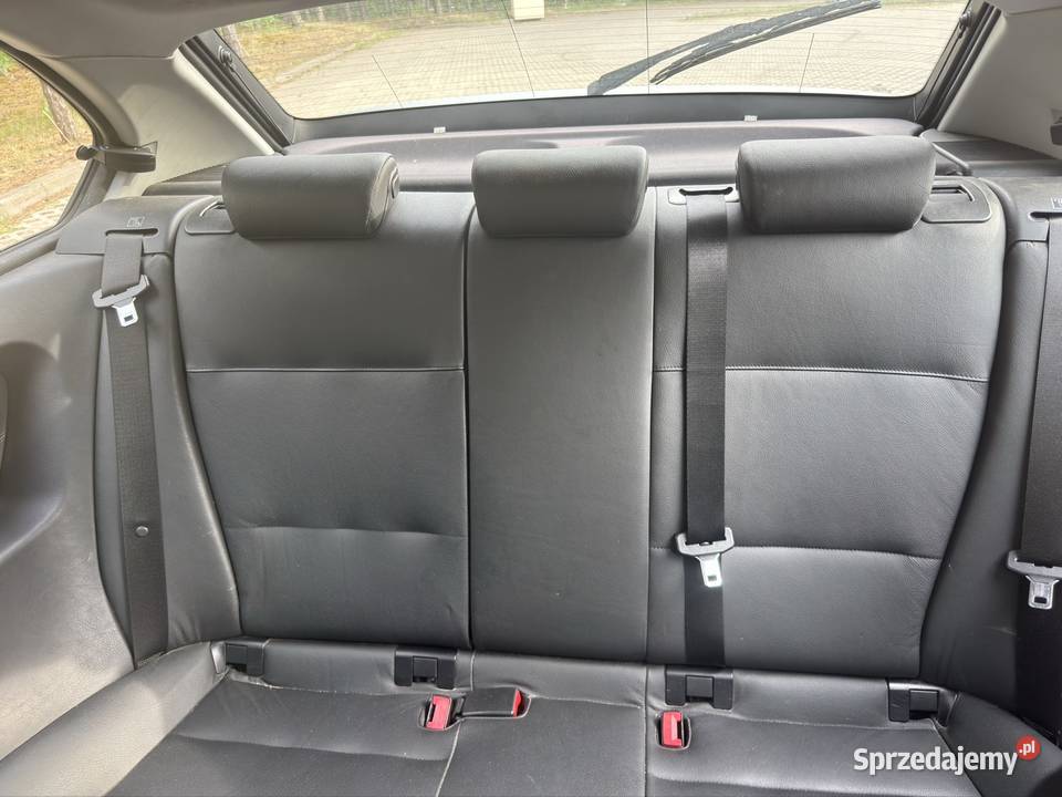 BMW E39 compact Rok produkcji 2004 Izabelin C