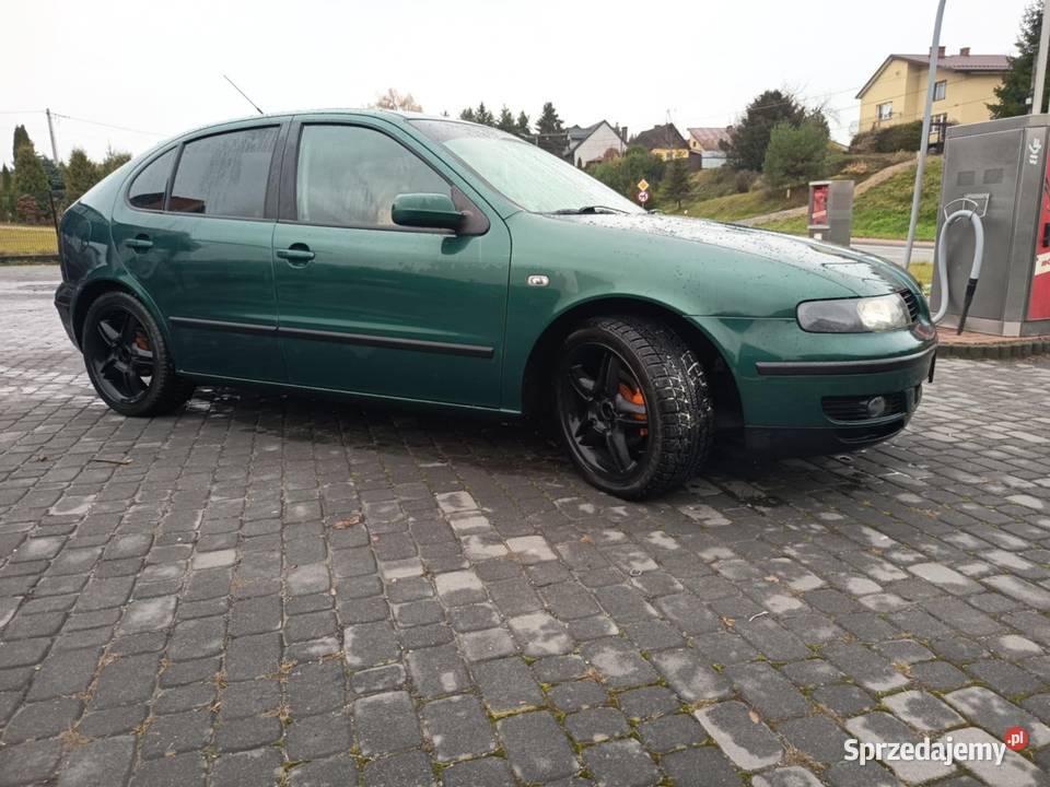 Seat leon 1 Leon Motoryzacja Tarczek Górny