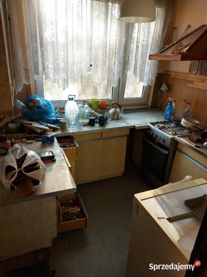 Opróżnianie Mieszkań Domów Strychów Piwnic