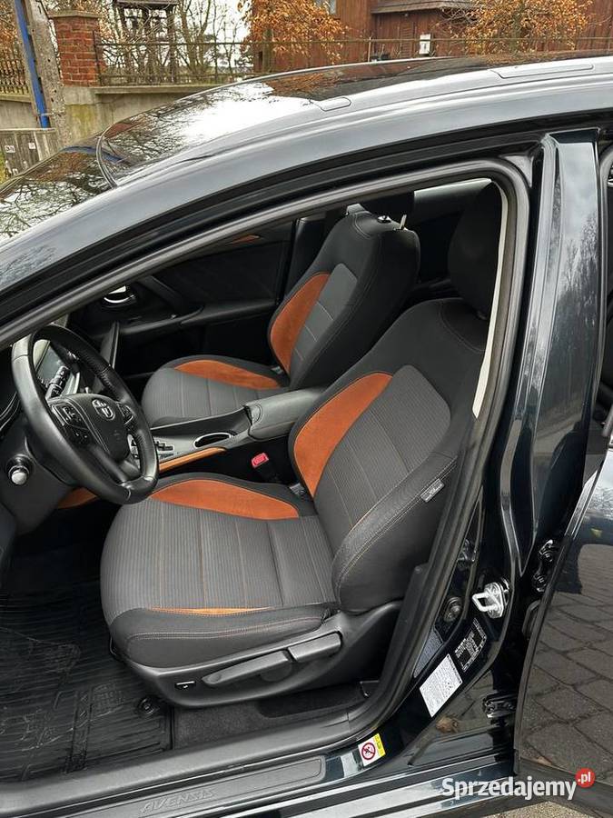 Toyota Avensis 18 Premium MS Salon Polska PBLPG elektryczne lusterka