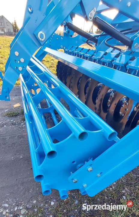 Agregat talerzowy uprawowosiewny z hydropakiem Agregaty Mroczków Duży