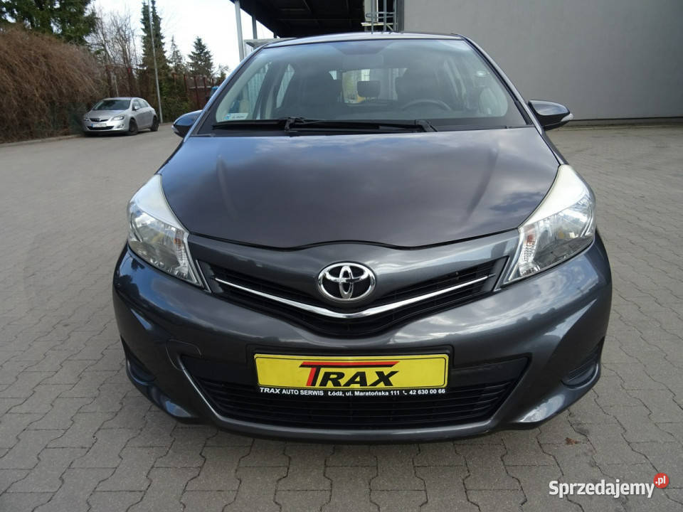 Toyota Yaris Samochód z polskiego salonu w manualna Łódź