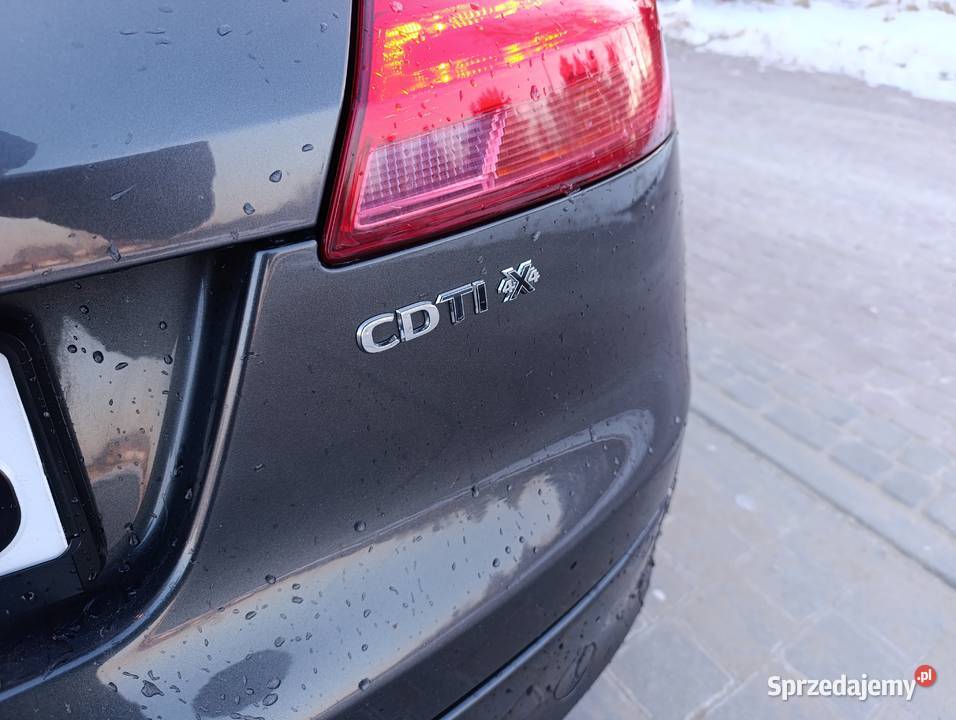 Opel Insignia 20 CDTI 4x4 diesel kombi sport 225000km sprzedam