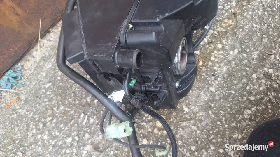 Ducati monster 821 przpustnice airbox Pińczów