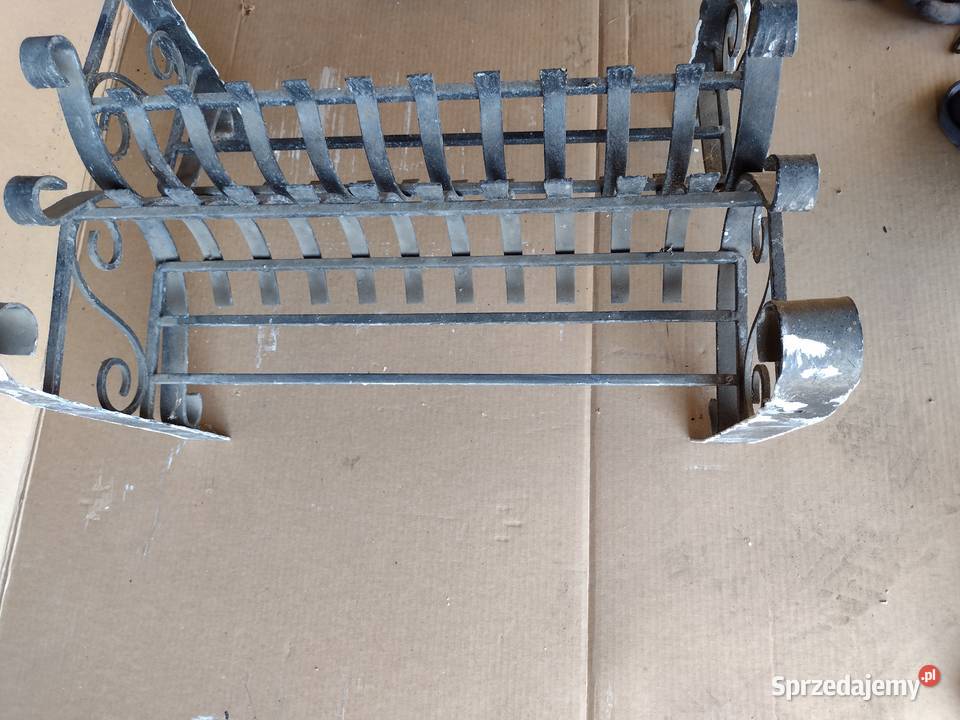 Kwietnik metalowy małopolskie Gołcza sprzedam