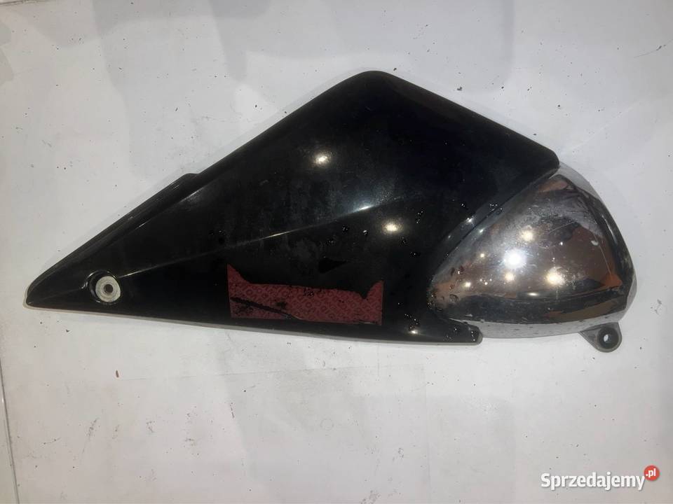 boczek osłona prawa Suzuki GSF 600 S Bandit 2000 Ostrzeszów
