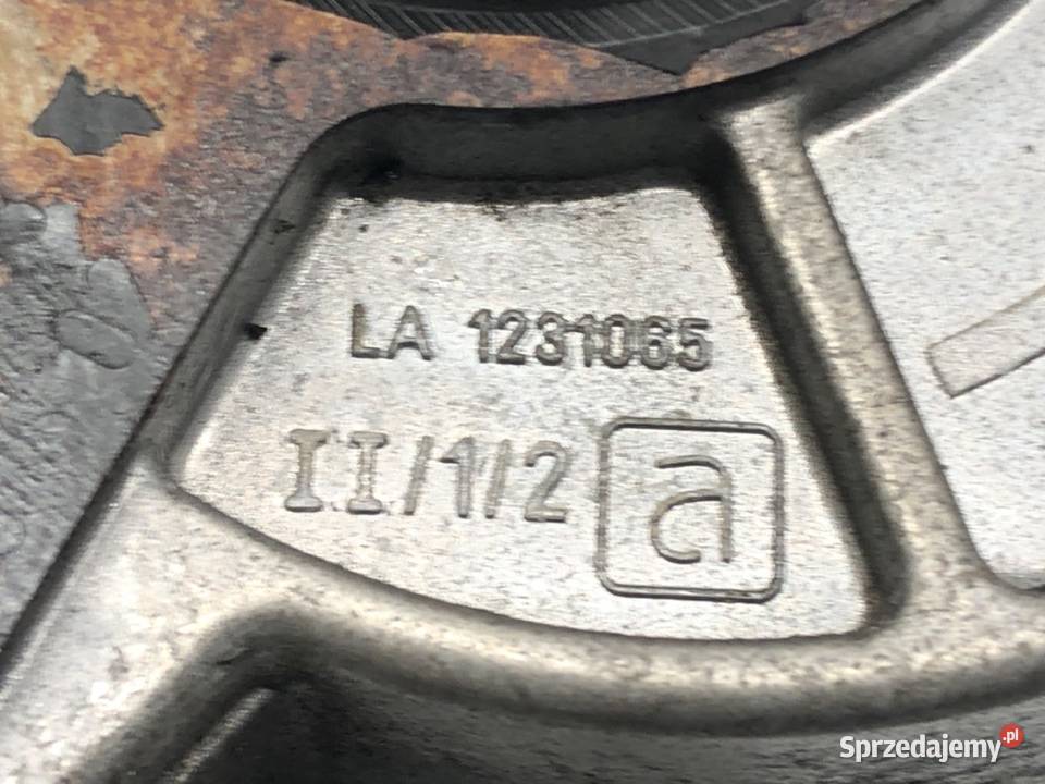 POMPA VACUM JEEP GRAND CHEROKEE WK A6422300165 osobowe