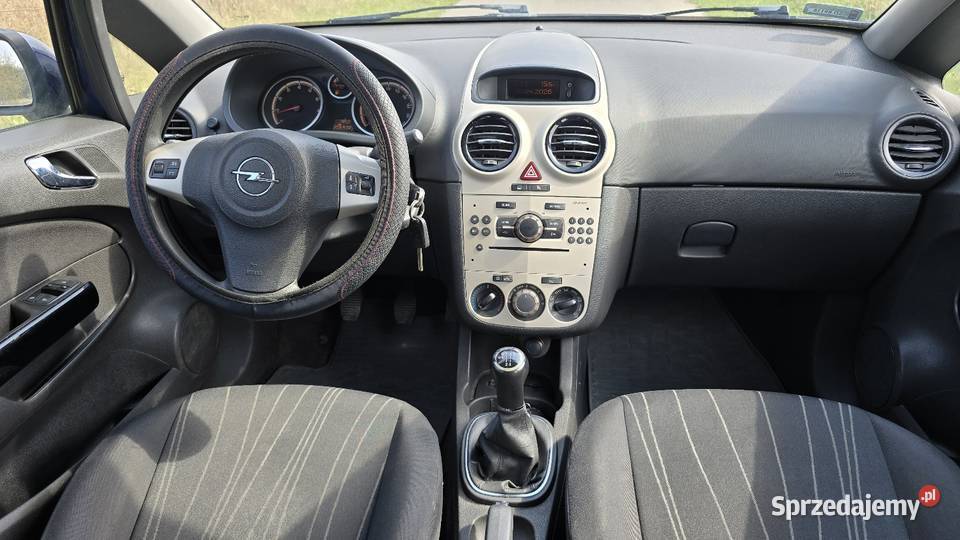 Opel Corsa D 12 benz klima manualna Gliwice