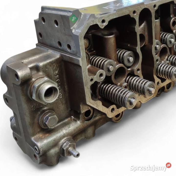 Głowica silnika Deutz TCD 2012 L06 4V Wilkowo