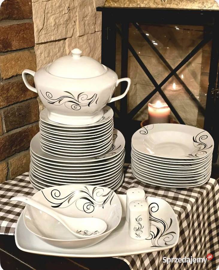 349 Zestaw obiadowy 43 elementy na 12 osób VC Zabrze