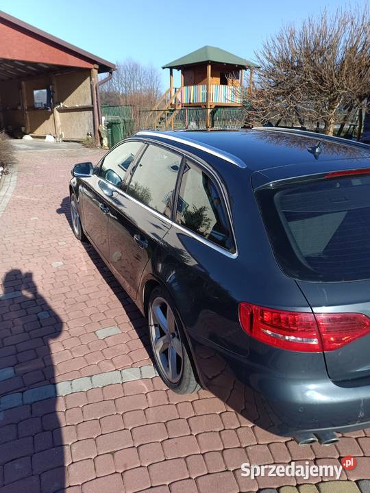 Audi a4 b8 2010r manualna Korzenica