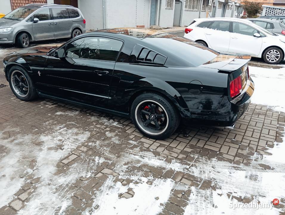 Ford Mustang 40 2007