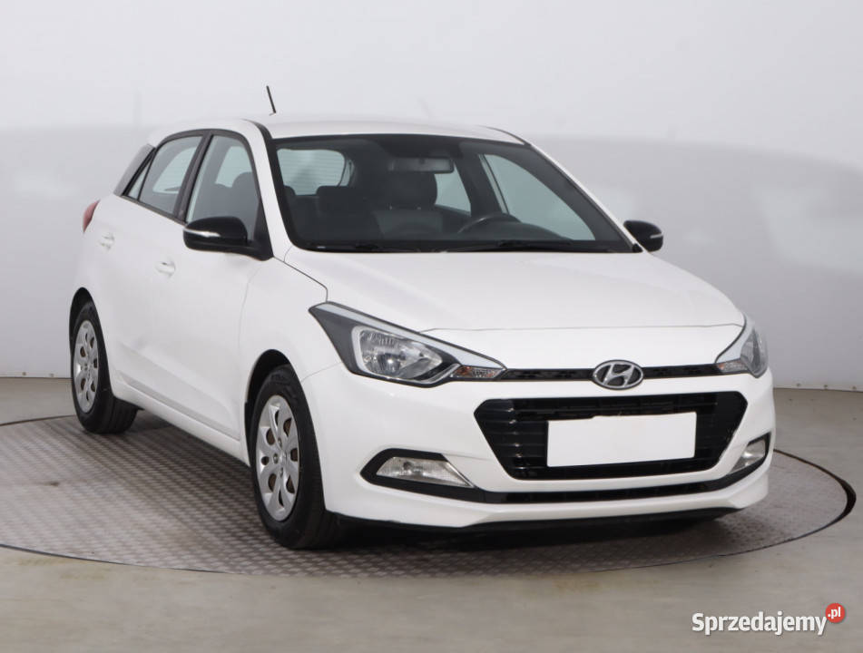 Hyundai i20 12 manualna mazowieckie Piaseczno sprzedam