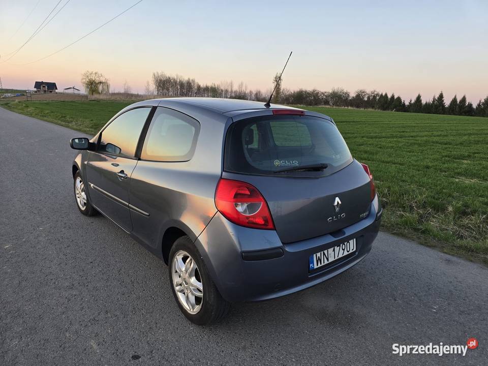 Renault Clio 3 14 Expression 106 przebiegu Hyżne