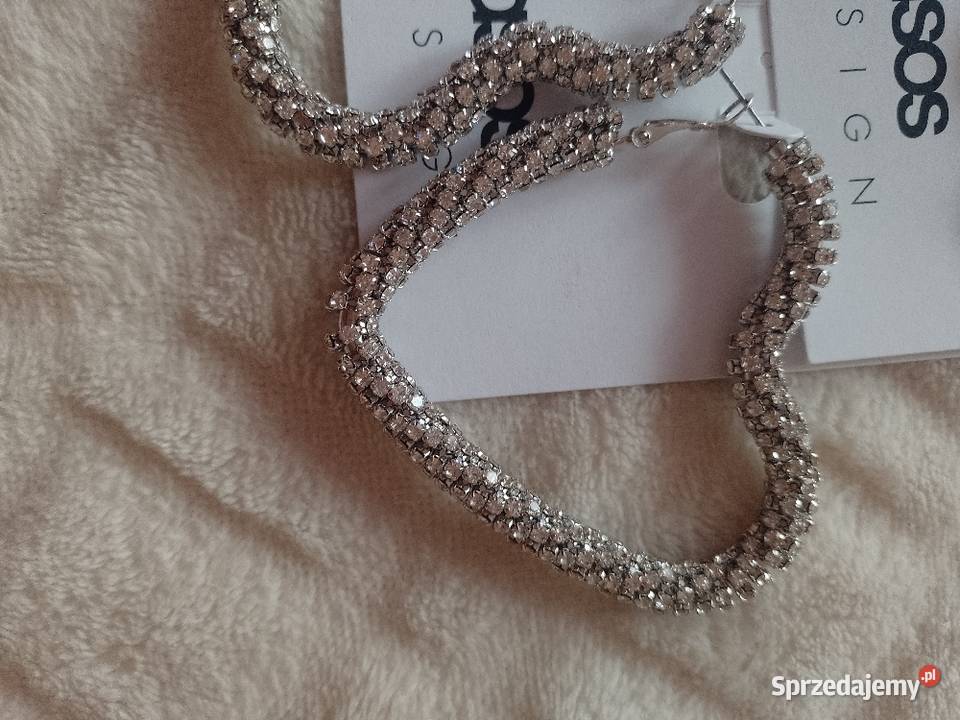 ASOS Duże Bogato zdobione kolczyki serca z