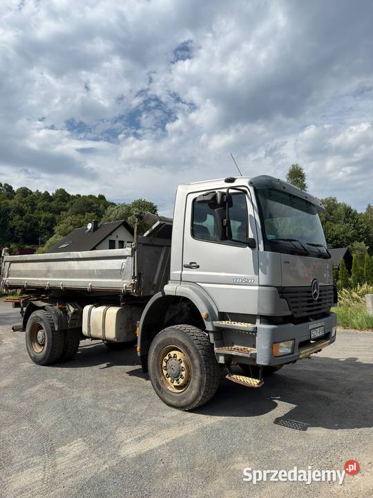 Mercedes Atego samochód specjalny do odśnieżania Wywrotki Czernichów