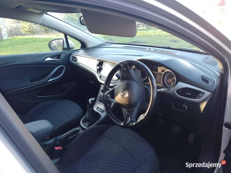 Opel Astra anglik 2016 Rok produkcji 2016 Ceków-Kolonia sprzedam