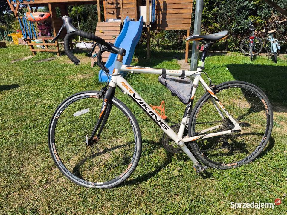 Rower szosowy Szosowe Sławno