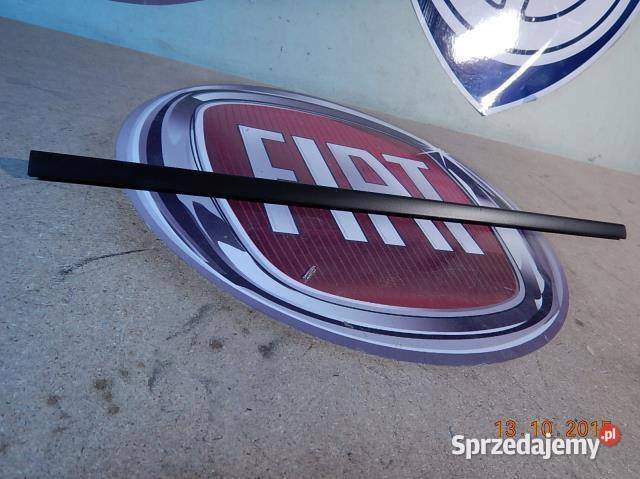 LISTWA USZCZELKA KLAPY TYLNEJ FIAT PUNTO