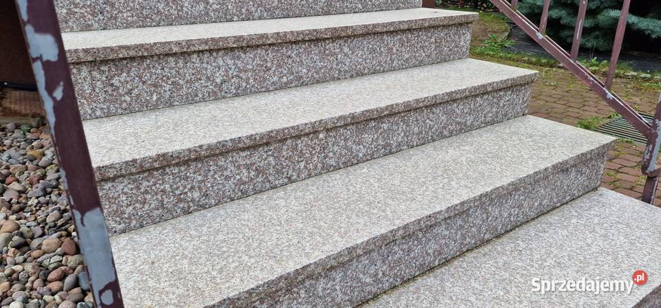 Stopnica granitowa płomieniowana Królewski Brąz Pozostałe Tczew