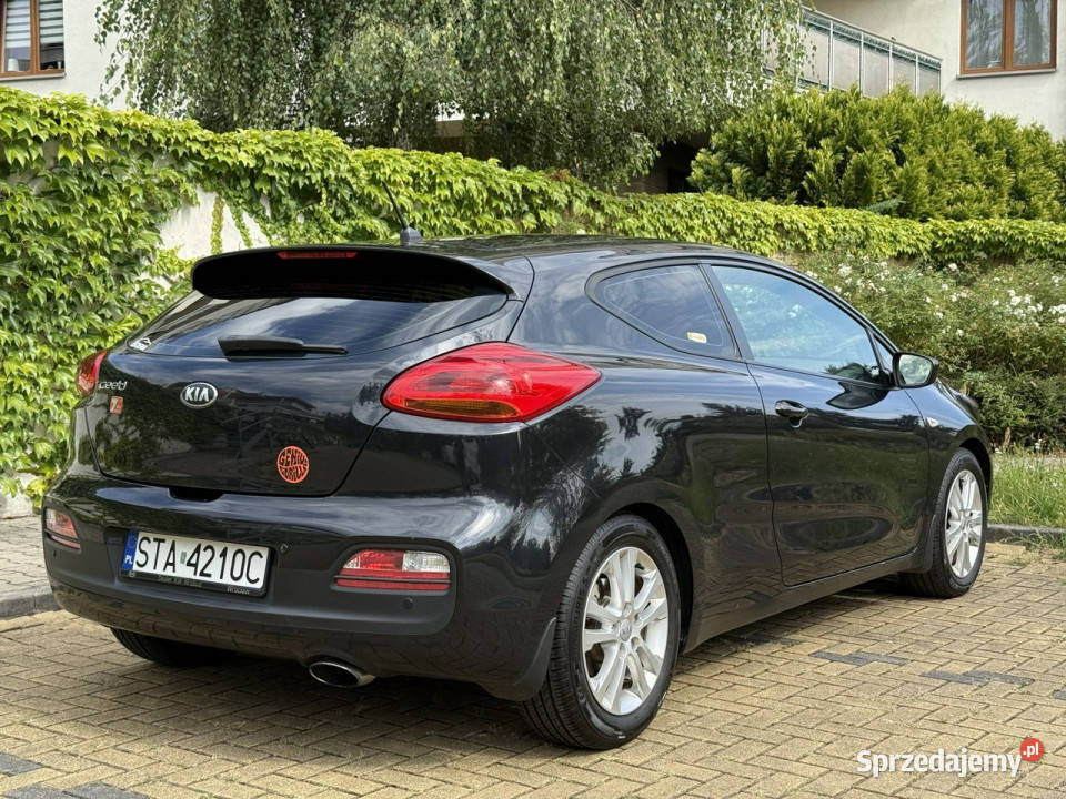 Kia Ceed Salon Polska Oryg Lakier II 2012 lakier metallic Samochody osobowe śląskie Tarnowskie Góry