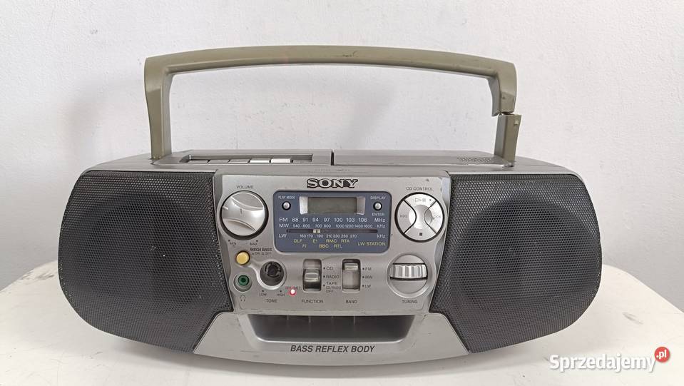 Radiomagnetofon przenośny z CD SONY CFDV27L Poznań