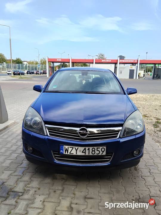 Opel Astra H 16 benzyna 2009 zadbany bez korozji Skierniewice