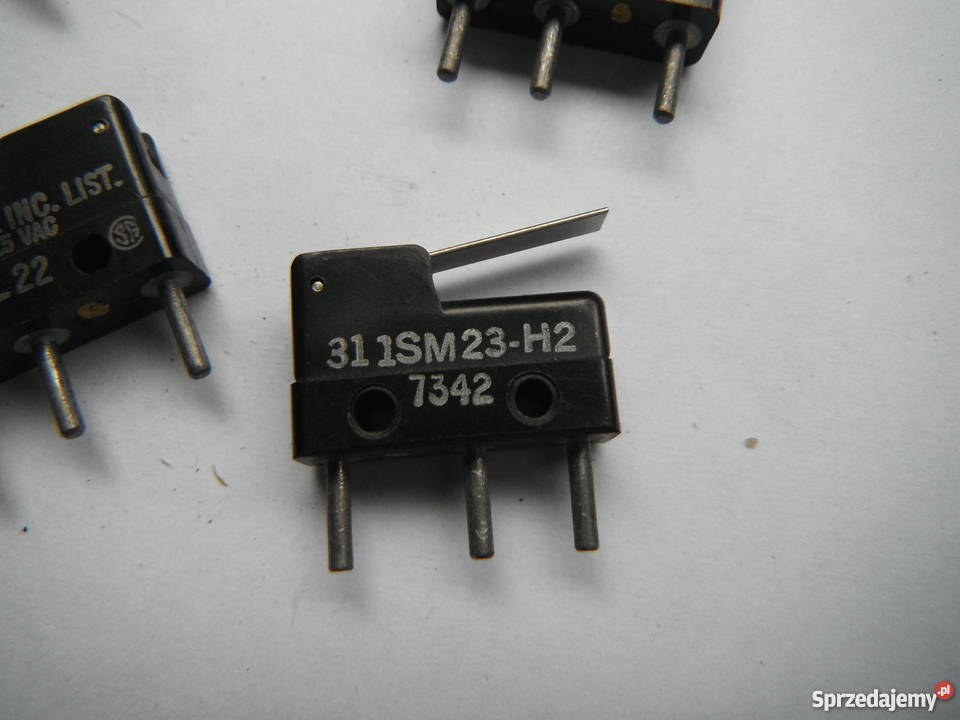 311SM23H2 przełącznik 1A 125VAC Nowe Barak