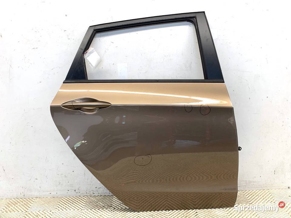 DRZWI PRAWY TYŁ HYUNDAI i30 Kombi SATIN AMBER Drzwi