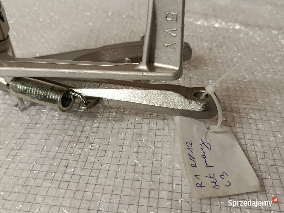 Yamaha R1 RN 12 set prawy podnóżek Warszawa sprzedam