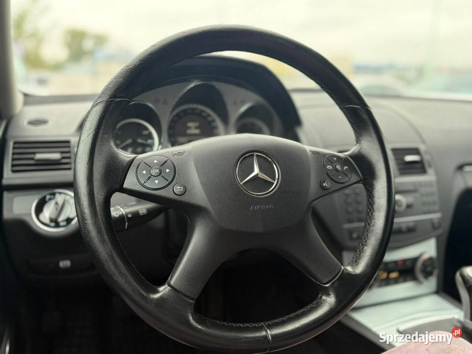Mercedes C 180 xsenon ledy kompressor W204 lakier metallic Lębork