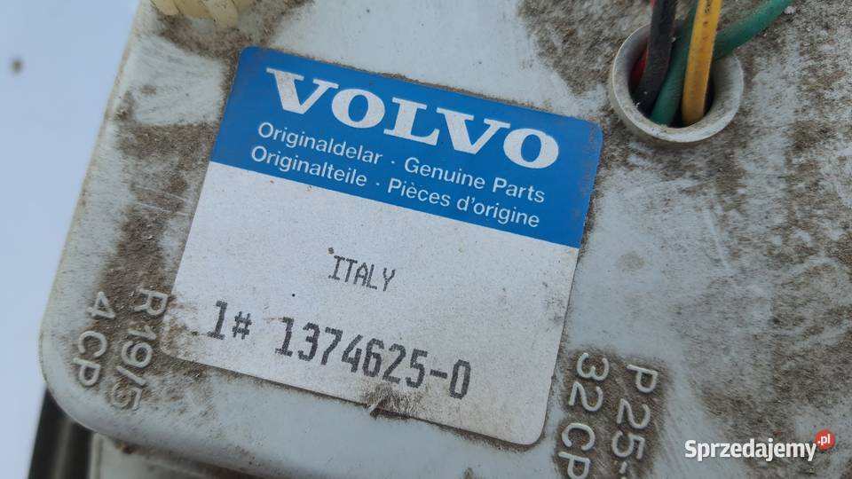 Lampa tylna lewa Volvo 700 740