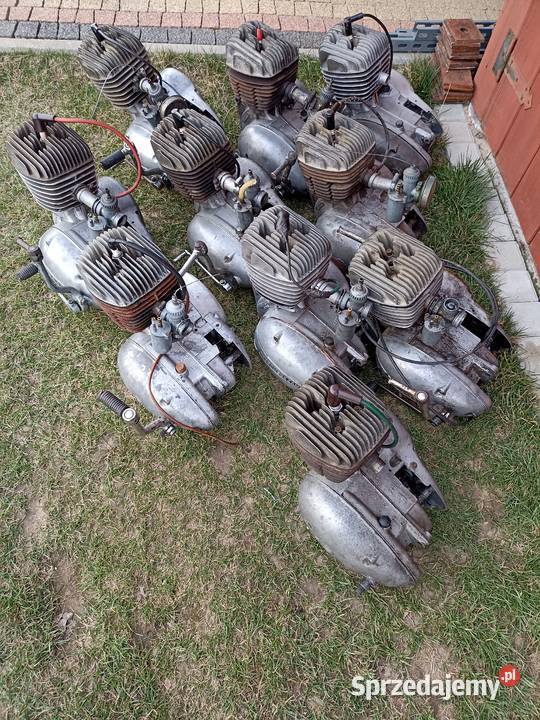 silnik wsk 125 ładne z kolekcji motorynka wsk