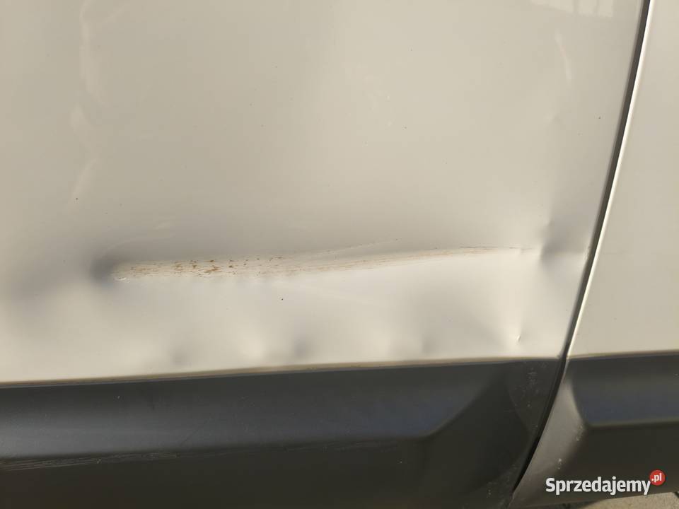Nissan Qashqai2 20 benzyna 2010 7 miejsc 124 welurowa tapicerka Tychy